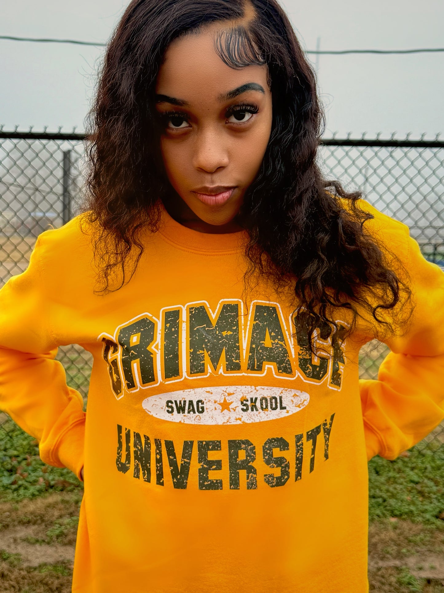 GRIMACE UNIVERSITY - SWAG SKOOL SWEATSHIRT - GOLD